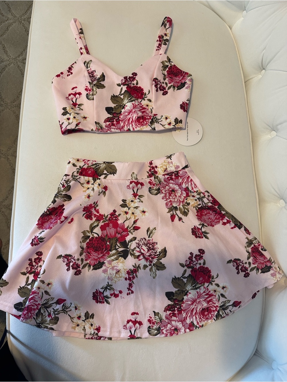 Pink Floral Crop Top & Skirt Two-Piece Set Size 2 (XS) - Picture 1 of 3